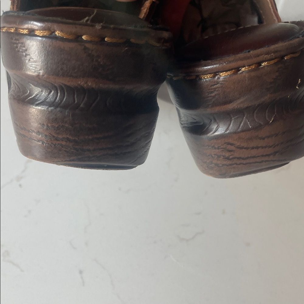 b.o.c. BORN Women's Rich Brown Real Leather Clogs Sz 10 Boho Slides Comfort - Picture 5 of 8